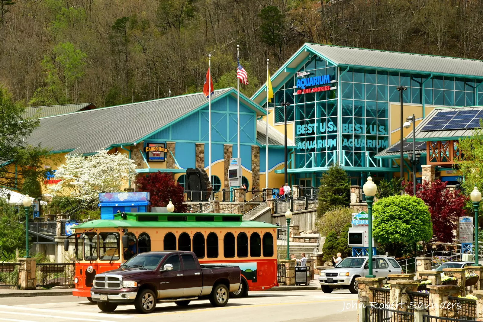 buildings in downtown Gatlinburg